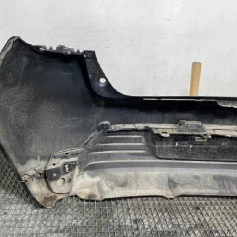 Pare choc arriere RENAULT CLIO 4 Photo n°4