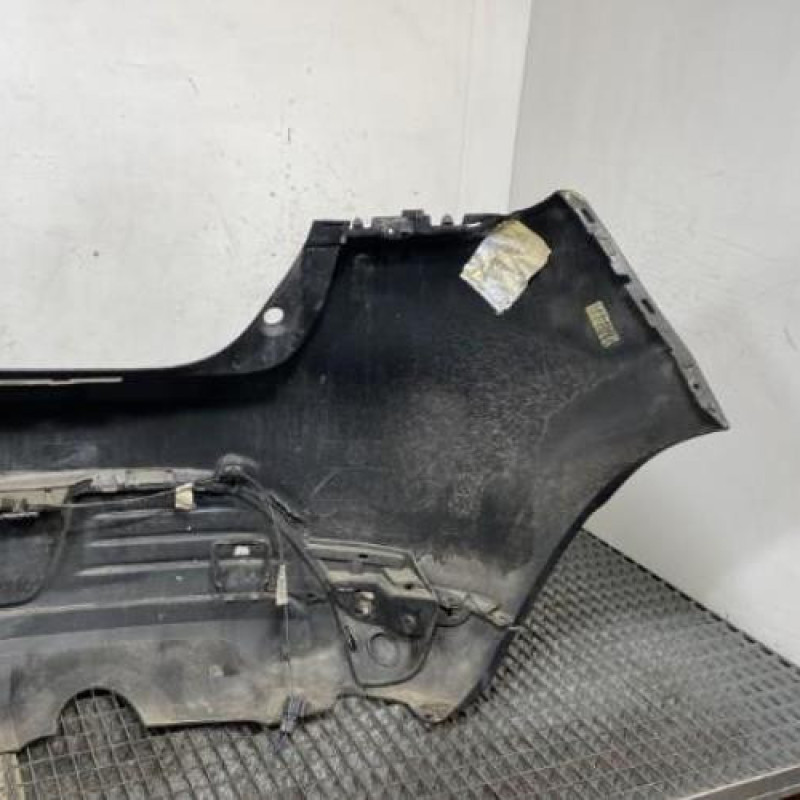 Pare choc arriere RENAULT CLIO 4 Photo n°6