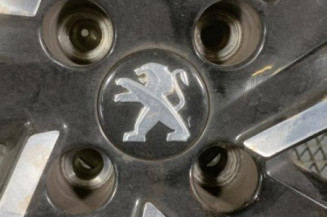 Jante PEUGEOT 2008 2