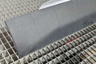 Baguette de porte arriere droite PEUGEOT 2008 2