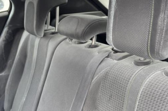 Calandre PEUGEOT 2008 2