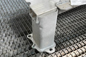 Renfort pare choc avant (traverse) PEUGEOT 2008 2
