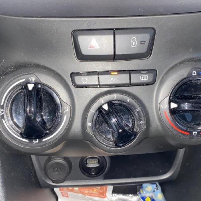Moteur PEUGEOT 208 1 Photo n°16