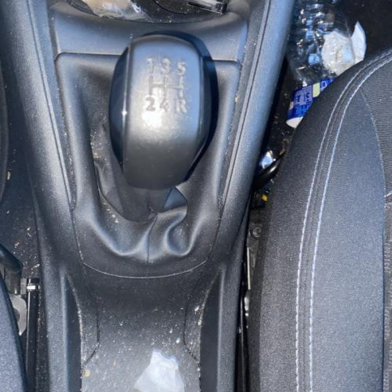 Moteur PEUGEOT 208 1 Photo n°18