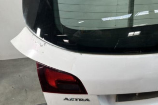 Malle/Hayon arriere VAUXHALL ASTRA J