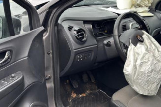 Pare choc arriere RENAULT CAPTUR 1