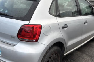 Calculateur moteur VOLKSWAGEN POLO 5