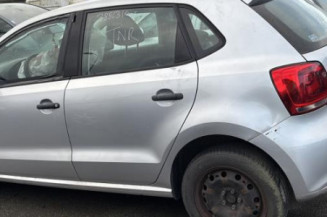 Calculateur moteur VOLKSWAGEN POLO 5