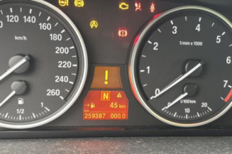 Bouton de coffre BMW SERIE 5 E61