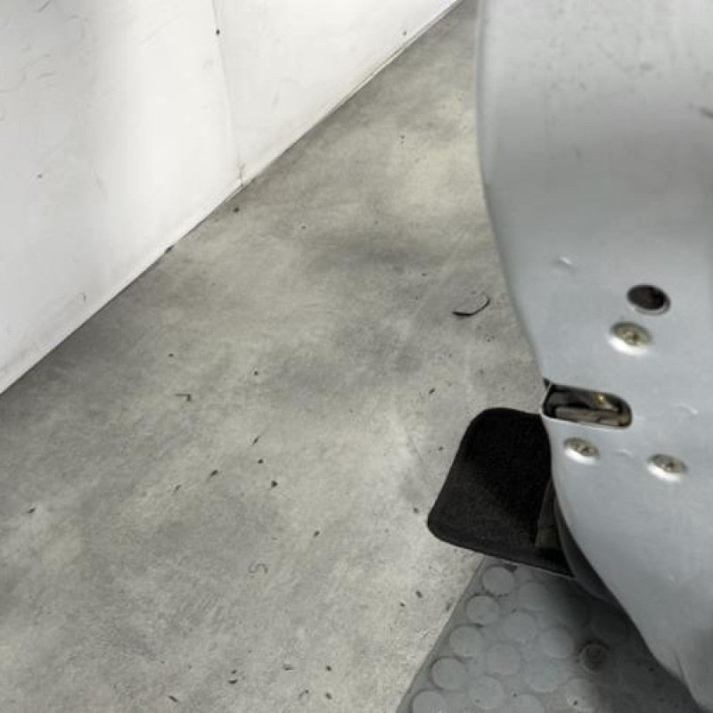 Porte avant droit CITROEN C2 Photo n°3