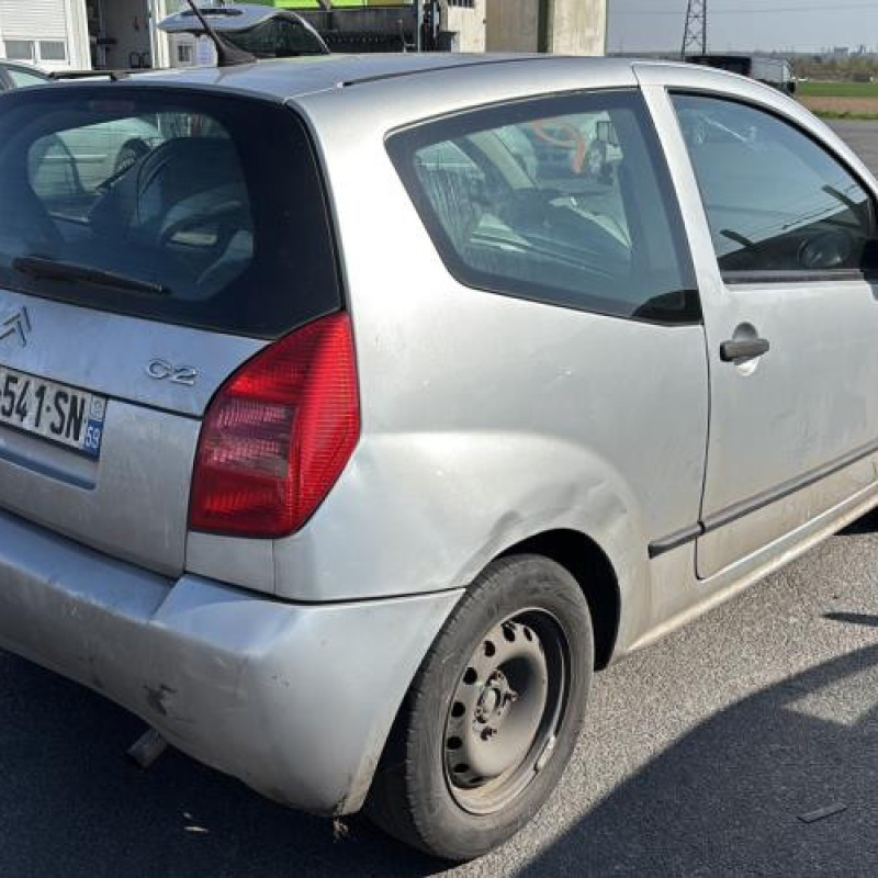 Porte avant droit CITROEN C2 Photo n°9
