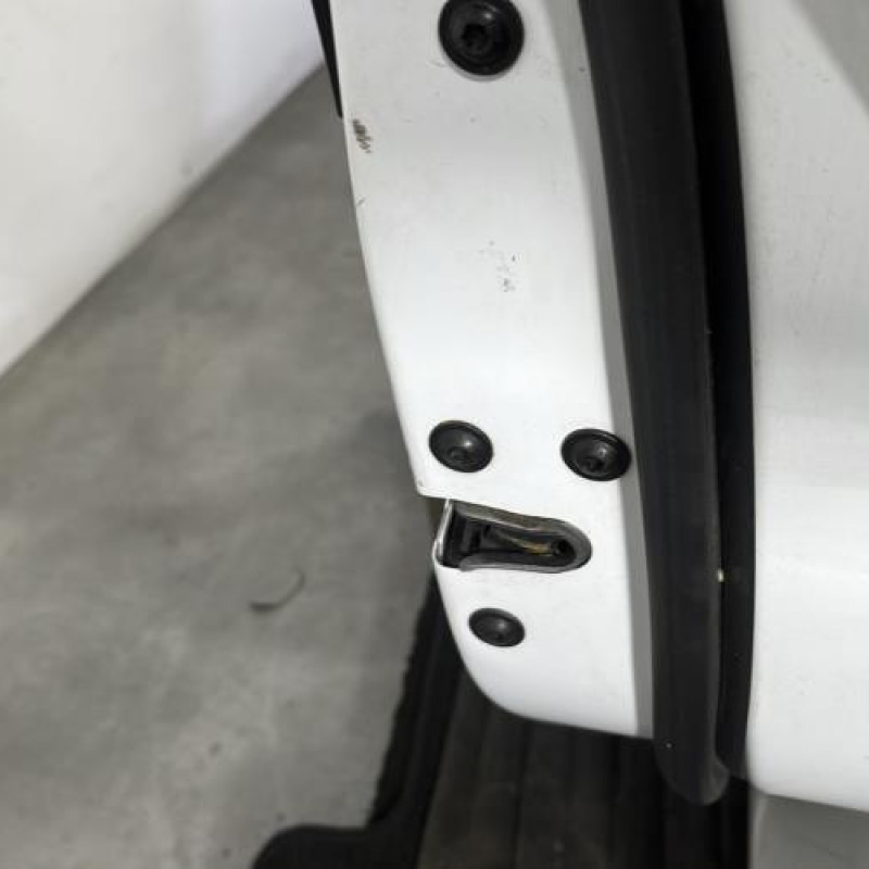 Porte avant droit VAUXHALL ASTRA J Photo n°4