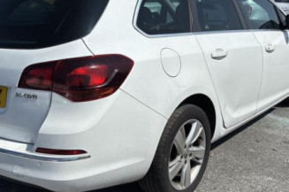 Porte avant droit VAUXHALL ASTRA J