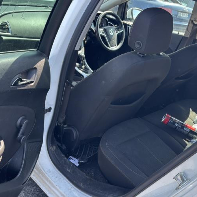 Porte avant droit VAUXHALL ASTRA J Photo n°18