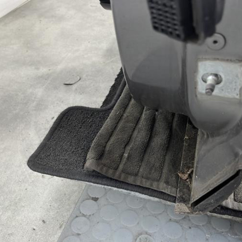 Porte avant gauche RENAULT CAPTUR 1 Photo n°5