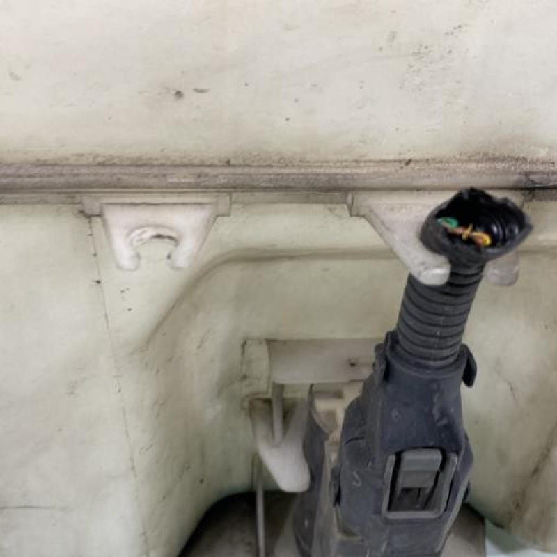 Vase de lave glace HYUNDAI TUCSON 1 Photo n°7
