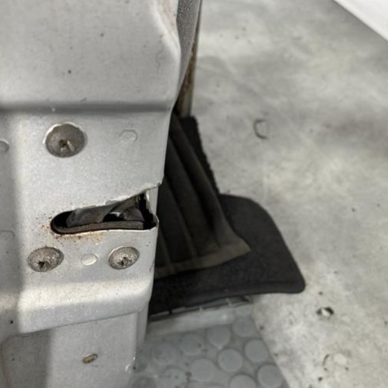 Porte avant gauche FORD KA 1 Photo n°3