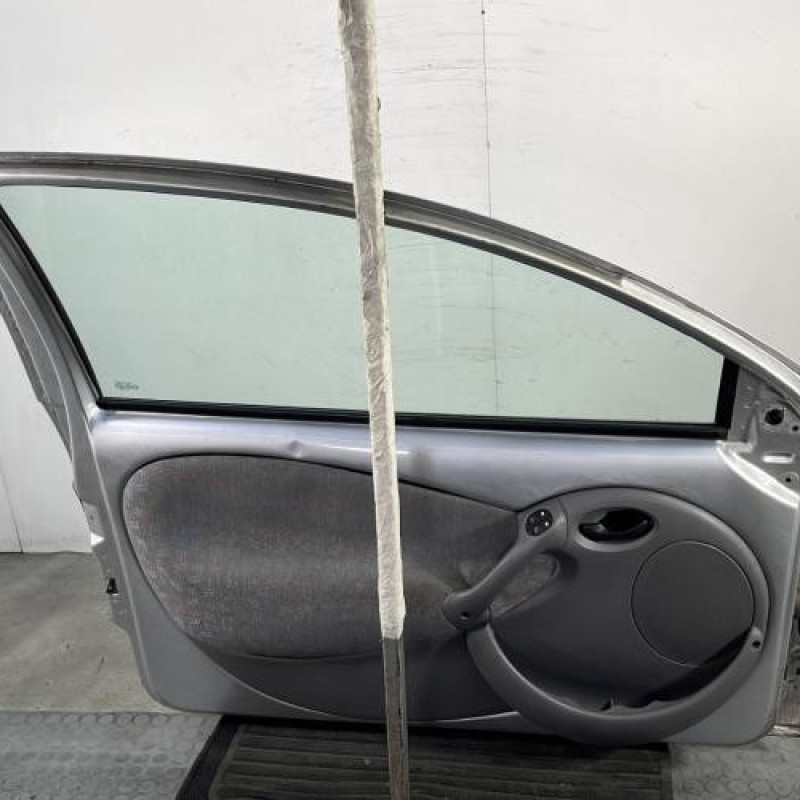 Porte avant gauche FORD KA 1 Photo n°7