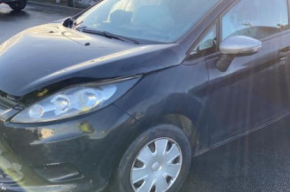 Pare choc arriere FORD FIESTA 6