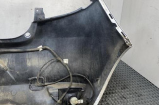 Pare choc arriere RENAULT CLIO 3