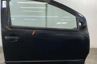 Porte avant droit CITROEN C2 Photo n°1