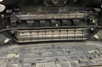Pare choc avant PEUGEOT 308 1
