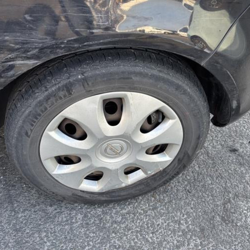 Pare choc arriere OPEL CORSA D Photo n°19