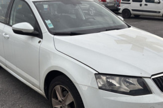 SKODA OCTAVIA 3 PHASE 1 BREAK 1.6 TDI - 16V TURBO