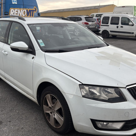 SKODA OCTAVIA 3 PHASE 1 BREAK 1.6 TDI - 16V TURBO