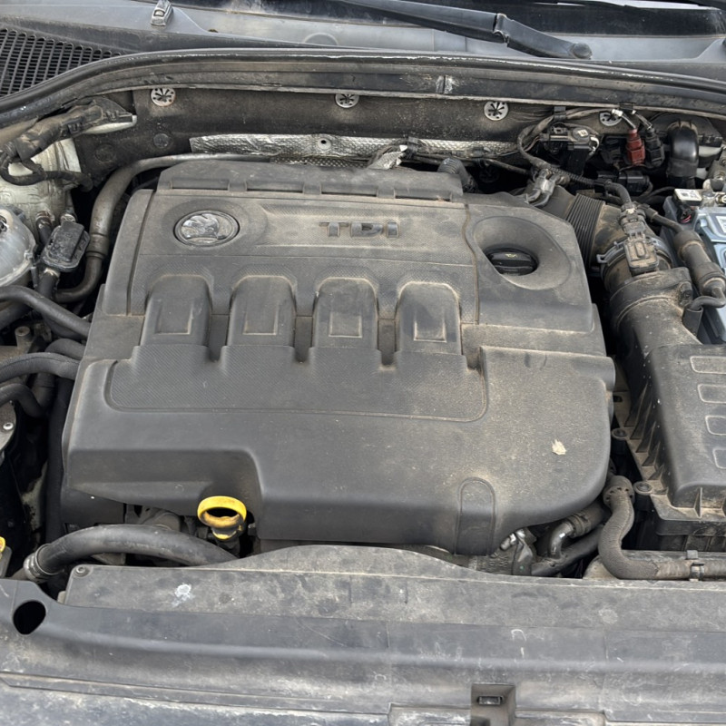 SKODA OCTAVIA 3 PHASE 1 BREAK 1.6 TDI - 16V TURBO Photo n°25