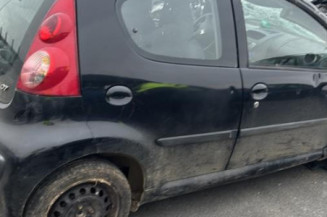 Pretensionneur de ceinture avant gauche PEUGEOT 107