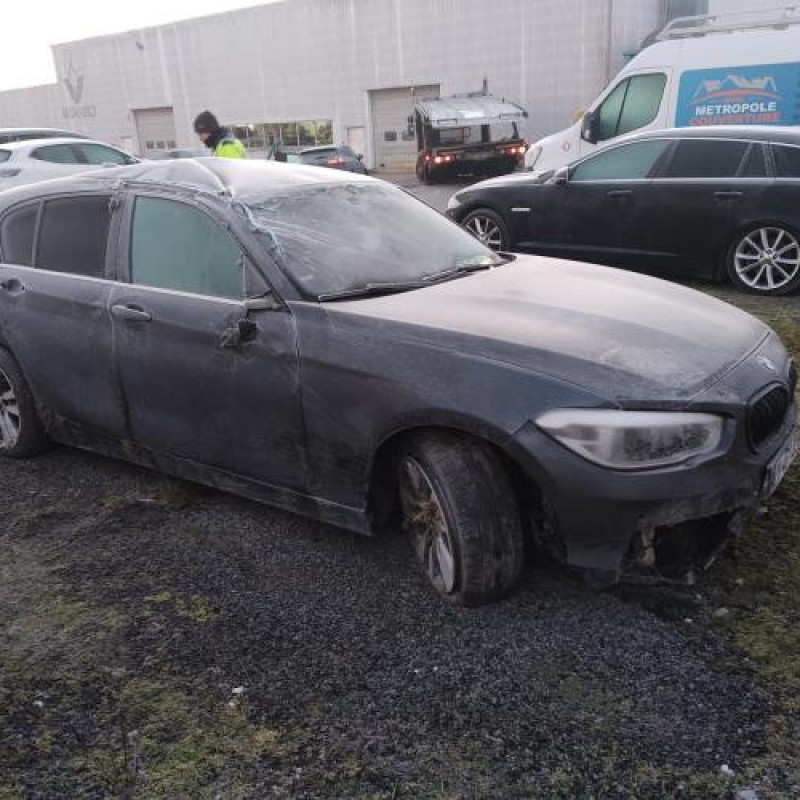 Aile avant gauche BMW SERIE 1 F20 Photo n°6