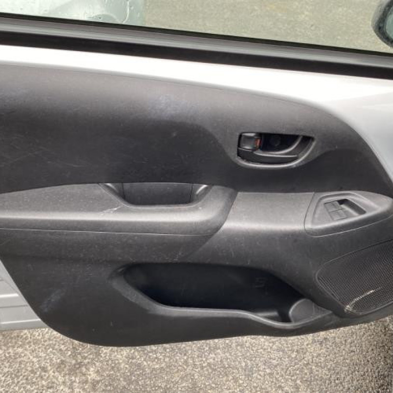 Renfort pare choc avant (traverse) CITROEN C1 2 Photo n°16
