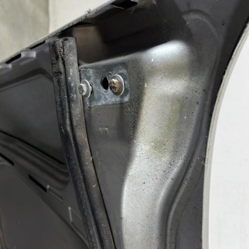 Capot PEUGEOT 106 Photo n°6