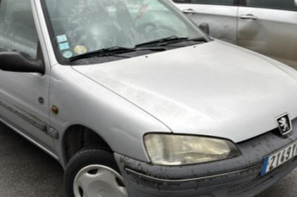Capot PEUGEOT 106