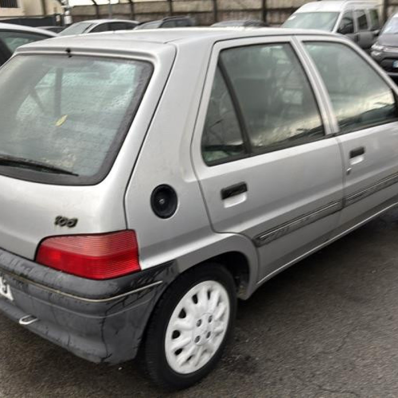 Capot PEUGEOT 106 Photo n°12