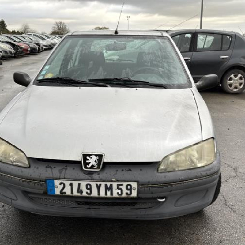 Capot PEUGEOT 106 Photo n°17