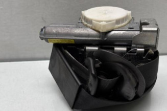 Pretensionneur de ceinture avant gauche PEUGEOT 5008 1