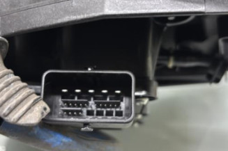 Bloc electrique de frein a main PEUGEOT 5008 1