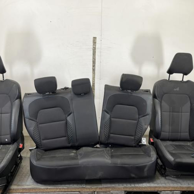 Interieur complet RENAULT CLIO 5 Photo n°1