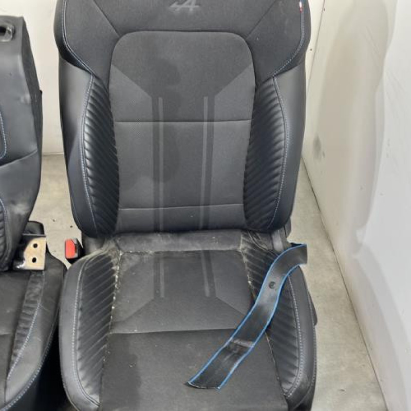 Interieur complet RENAULT CLIO 5 Photo n°3
