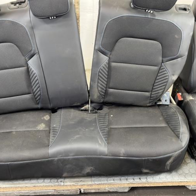 Interieur complet RENAULT CLIO 5 Photo n°5