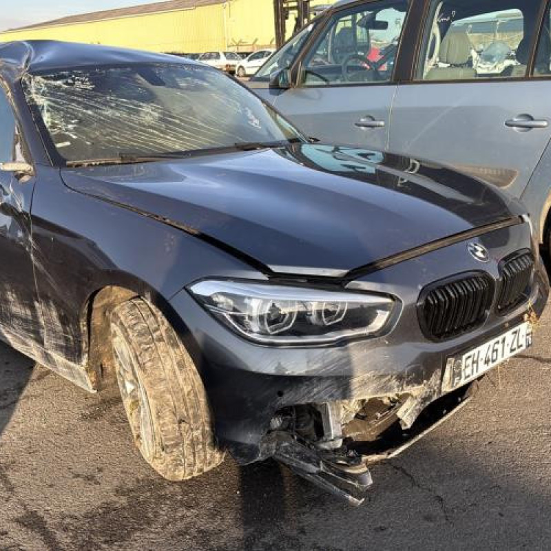 Malle/Hayon arriere BMW SERIE 1 F20 Photo n°17