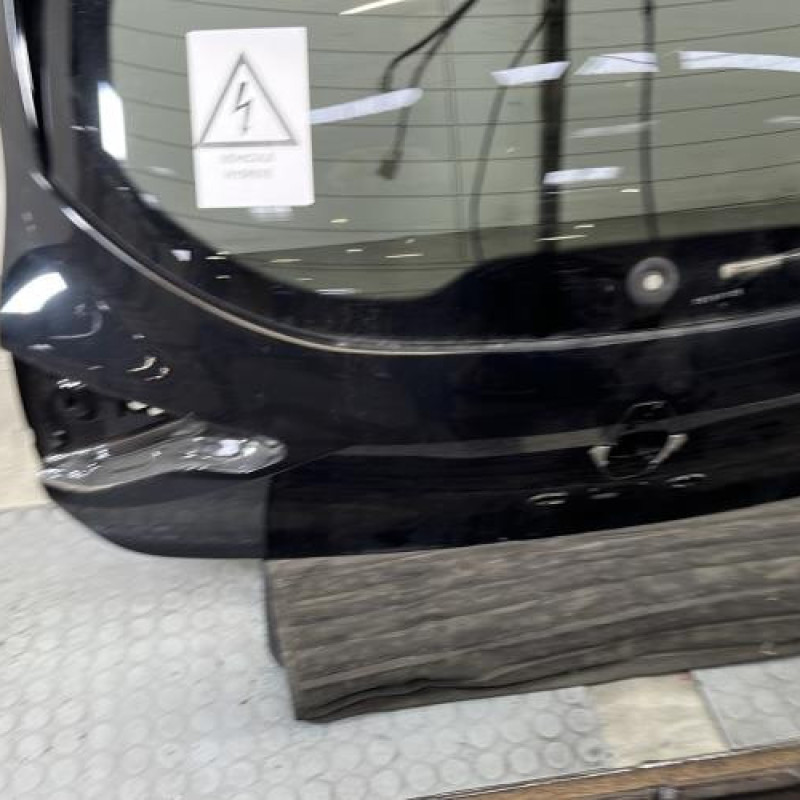 Malle/Hayon arriere RENAULT CLIO 5 Photo n°5
