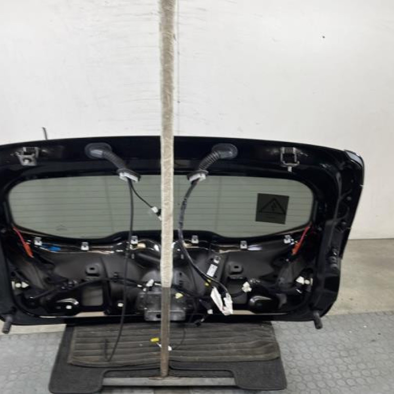 Malle/Hayon arriere RENAULT CLIO 5 Photo n°11
