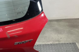 Malle/Hayon arriere SUZUKI SWIFT 5