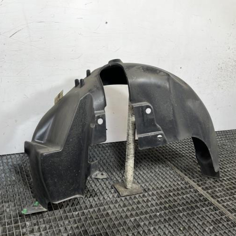 Pare boue arriere gauche RENAULT CLIO 5 Photo n°2