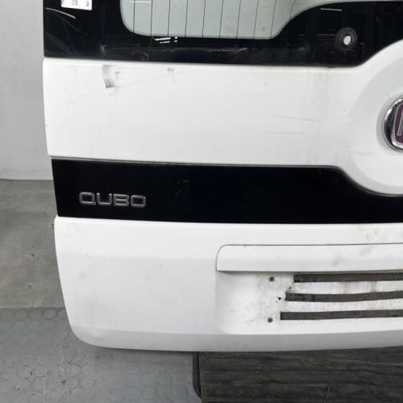Malle/Hayon arriere FIAT QUBO Photo n°5