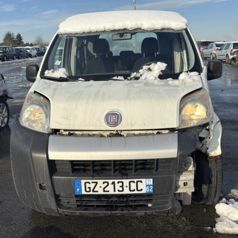 Pare choc arriere FIAT QUBO Photo n°14