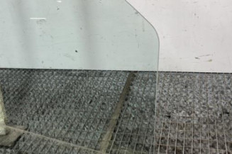 Vitre avant droit FIAT QUBO